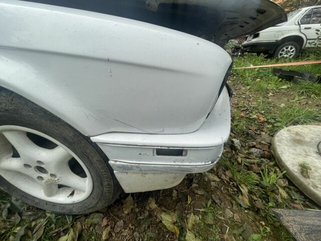 Білий БМВ 3 Серія, об'ємом двигуна 1.8 л та пробігом 100 тис. км за 499 $, фото 2 на Automoto.ua