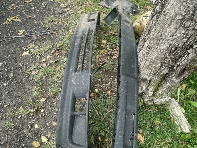 Білий БМВ 3 Серія, об'ємом двигуна 1.8 л та пробігом 100 тис. км за 499 $, фото 9 на Automoto.ua