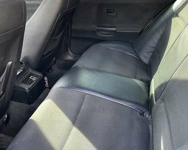 Белый БМВ 3 Серия, объемом двигателя 1.8 л и пробегом 200 тыс. км за 2700 $, фото 6 на Automoto.ua