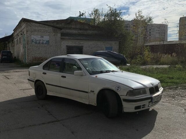 БМВ 3 Серия 1991 в Борисполе на Automoto.ua Белый БМВ 3 Серия, объемом двигателя 1.8 л и пробегом 250 тыс. км за 1400 $, фото 1 на Automoto.ua
