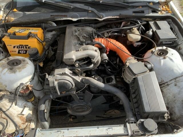 БМВ 3 Серия 1991 в Борисполе на Automoto.ua Белый БМВ 3 Серия, объемом двигателя 1.8 л и пробегом 250 тыс. км за 1400 $, фото 7 на Automoto.ua