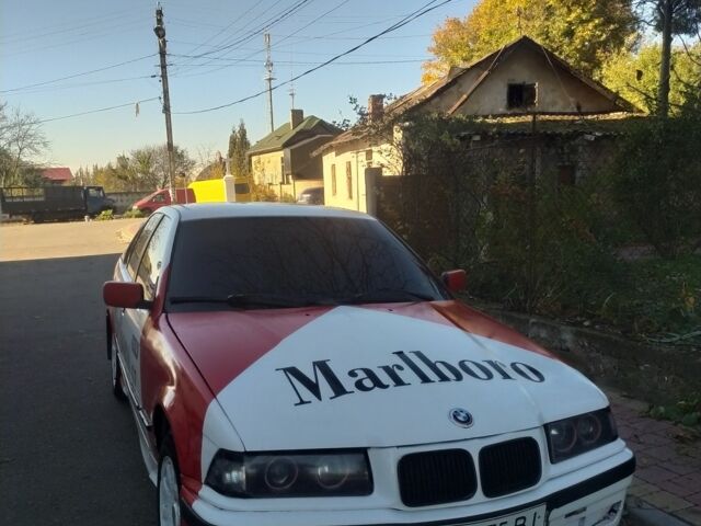 Белый БМВ 3 Серия, объемом двигателя 1.6 л и пробегом 2 тыс. км за 2000 $, фото 1 на Automoto.ua