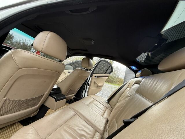 Білий БМВ 3 Серія, об'ємом двигуна 2.5 л та пробігом 191 тис. км за 4700 $, фото 2 на Automoto.ua