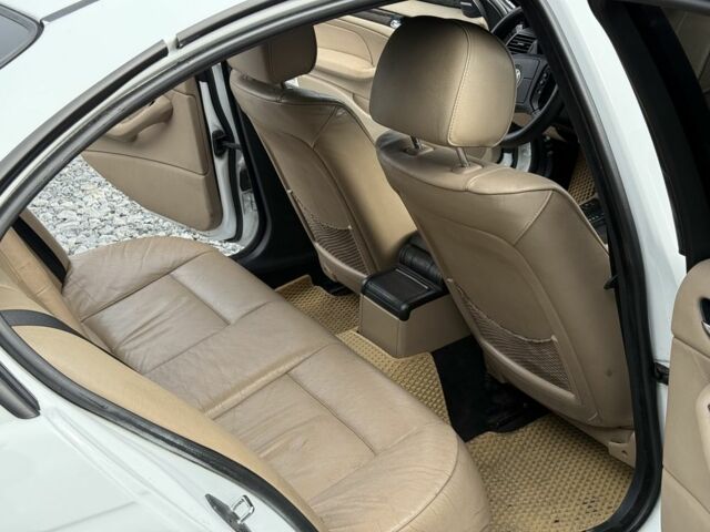 Білий БМВ 3 Серія, об'ємом двигуна 2.5 л та пробігом 191 тис. км за 4700 $, фото 20 на Automoto.ua