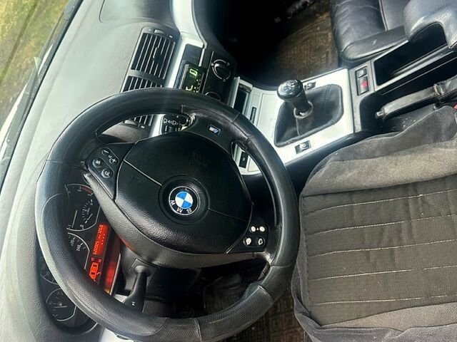 Білий БМВ 3 Серія, об'ємом двигуна 1.8 л та пробігом 350 тис. км за 3200 $, фото 2 на Automoto.ua