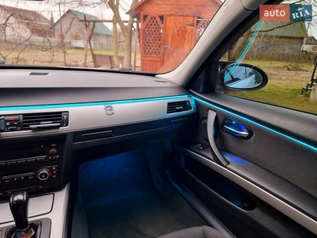 Белый БМВ 3 Серия, объемом двигателя 2 л и пробегом 165 тыс. км за 6989 $, фото 27 на Automoto.ua