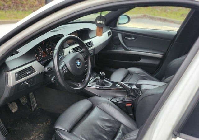 Белый БМВ 3 Серия, объемом двигателя 0 л и пробегом 260 тыс. км за 2700 $, фото 10 на Automoto.ua