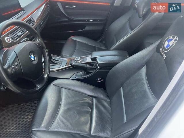Білий БМВ 3 Серія, об'ємом двигуна 2 л та пробігом 190 тис. км за 7800 $, фото 3 на Automoto.ua