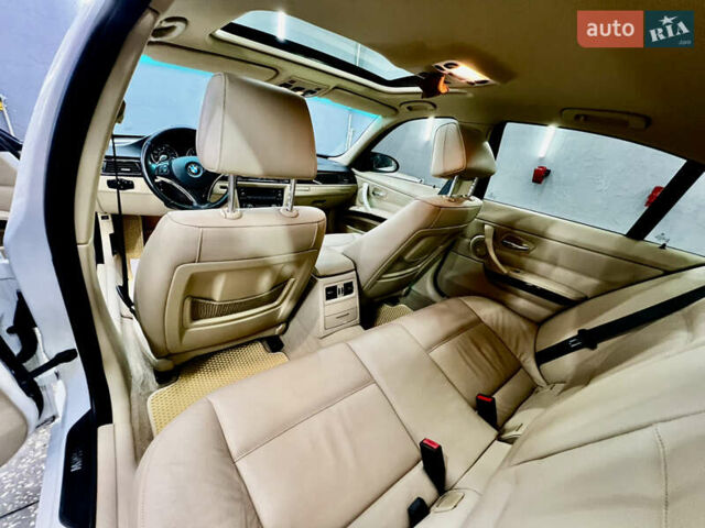 БМВ 3 Серия 2008 в Черкассах на Automoto.ua Белый БМВ 3 Серия, объемом двигателя 2.98 л и пробегом 189 тыс. км за 9900 $, фото 9 на Automoto.ua