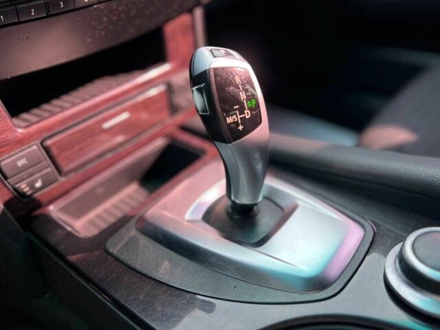 Белый БМВ 3 Серия, объемом двигателя 2 л и пробегом 256 тыс. км за 6800 $, фото 10 на Automoto.ua