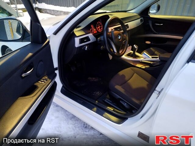 Білий БМВ 3 Серія, об'ємом двигуна 1.6 л та пробігом 173 тис. км за 8500 $, фото 8 на Automoto.ua