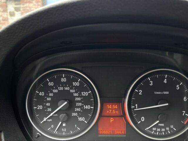 Білий БМВ 3 Серія, об'ємом двигуна 3 л та пробігом 300 тис. км за 7700 $, фото 7 на Automoto.ua