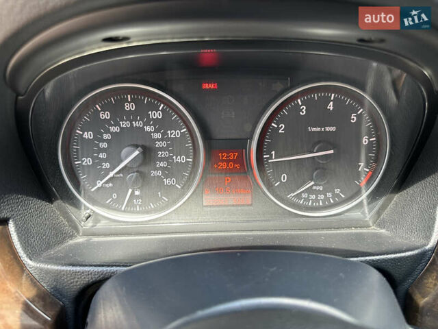 Белый БМВ 3 Серия, объемом двигателя 3 л и пробегом 232 тыс. км за 9700 $, фото 4 на Automoto.ua