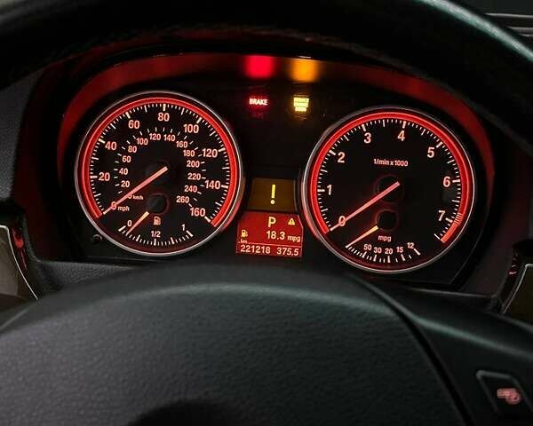 Білий БМВ 3 Серія, об'ємом двигуна 3 л та пробігом 221 тис. км за 9000 $, фото 7 на Automoto.ua