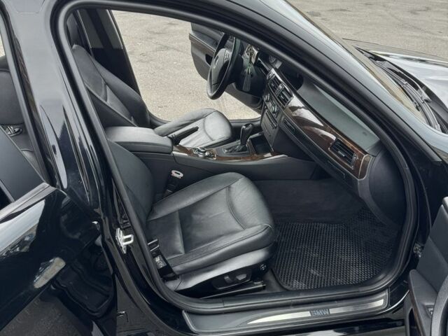 Белый БМВ 3 Серия, объемом двигателя 3 л и пробегом 218 тыс. км за 9500 $, фото 17 на Automoto.ua