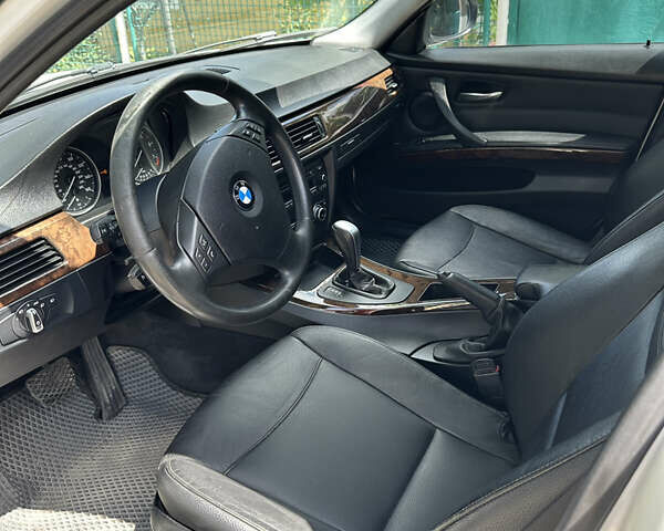 Белый БМВ 3 Серия, объемом двигателя 3 л и пробегом 232 тыс. км за 9700 $, фото 16 на Automoto.ua