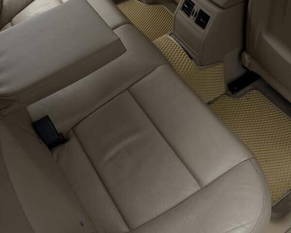 Білий БМВ 3 Серія, об'ємом двигуна 3 л та пробігом 221 тис. км за 9000 $, фото 29 на Automoto.ua