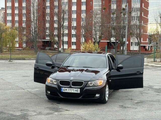 Белый БМВ 3 Серия, объемом двигателя 3 л и пробегом 218 тыс. км за 9500 $, фото 13 на Automoto.ua