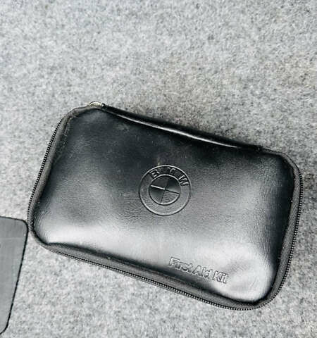 Белый БМВ 3 Серия, объемом двигателя 3 л и пробегом 235 тыс. км за 10800 $, фото 30 на Automoto.ua