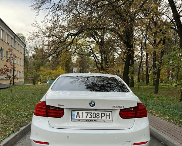 Білий БМВ 3 Серія, об'ємом двигуна 2 л та пробігом 152 тис. км за 13900 $, фото 4 на Automoto.ua
