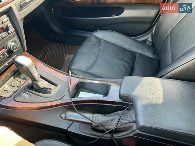 Белый БМВ 3 Серия, объемом двигателя 3 л и пробегом 237 тыс. км за 9999 $, фото 20 на Automoto.ua