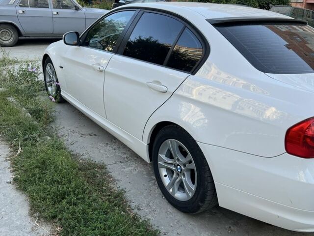 Белый БМВ 3 Серия, объемом двигателя 2 л и пробегом 2 тыс. км за 9716 $, фото 5 на Automoto.ua