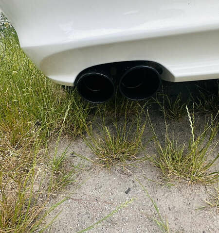 Белый БМВ 3 Серия, объемом двигателя 3 л и пробегом 235 тыс. км за 10800 $, фото 13 на Automoto.ua