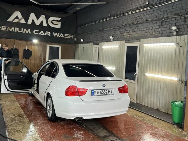 Белый БМВ 3 Серия, объемом двигателя 2 л и пробегом 2 тыс. км за 9716 $, фото 7 на Automoto.ua