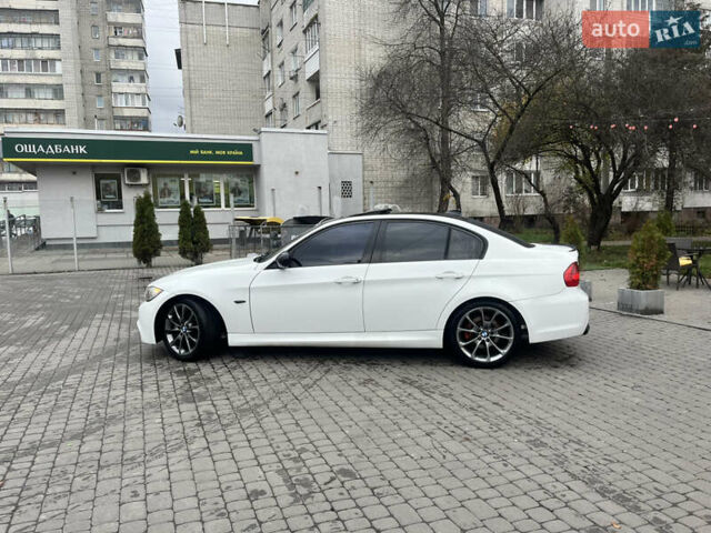 Білий БМВ 3 Серія, об'ємом двигуна 2 л та пробігом 229 тис. км за 11800 $, фото 6 на Automoto.ua