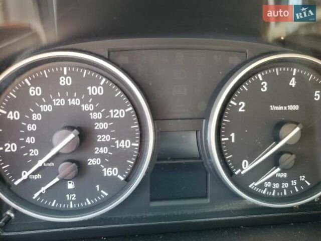 Белый БМВ 3 Серия, объемом двигателя 2 л и пробегом 110 тыс. км за 2850 $, фото 7 на Automoto.ua