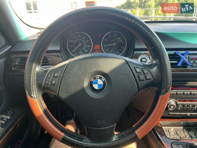 Белый БМВ 3 Серия, объемом двигателя 3 л и пробегом 237 тыс. км за 9999 $, фото 7 на Automoto.ua