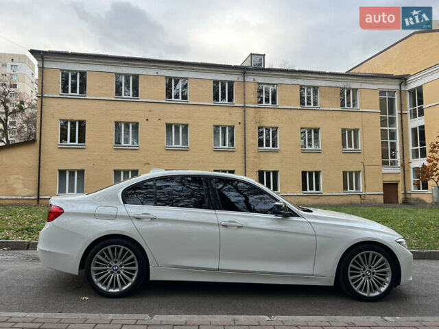 Білий БМВ 3 Серія, об'ємом двигуна 2 л та пробігом 152 тис. км за 13900 $, фото 3 на Automoto.ua
