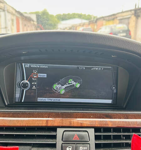 Белый БМВ 3 Серия, объемом двигателя 3 л и пробегом 235 тыс. км за 10800 $, фото 26 на Automoto.ua