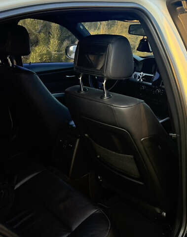 Белый БМВ 3 Серия, объемом двигателя 2 л и пробегом 225 тыс. км за 12000 $, фото 10 на Automoto.ua