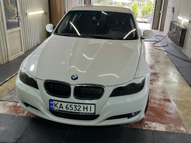 Білий БМВ 3 Серія, об'ємом двигуна 2 л та пробігом 2 тис. км за 9499 $, фото 1 на Automoto.ua