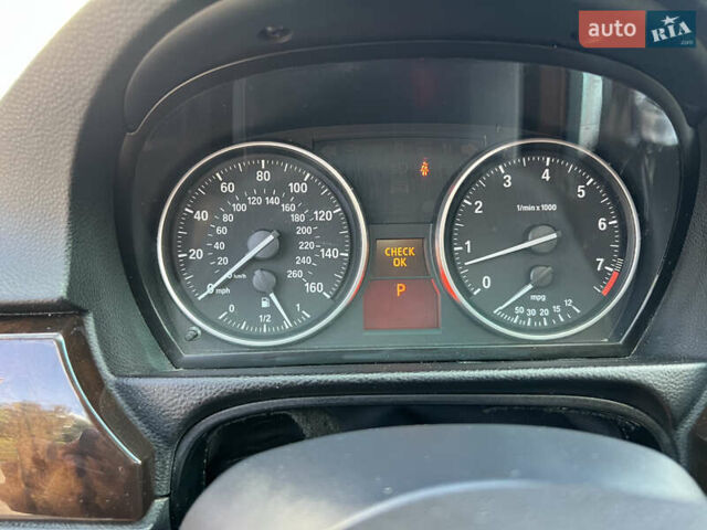 Белый БМВ 3 Серия, объемом двигателя 3 л и пробегом 237 тыс. км за 9999 $, фото 22 на Automoto.ua