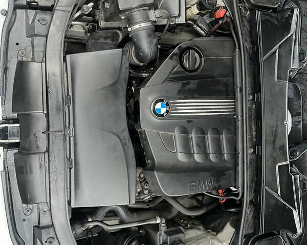 Білий БМВ 3 Серія, об'ємом двигуна 2 л та пробігом 229 тис. км за 11800 $, фото 12 на Automoto.ua