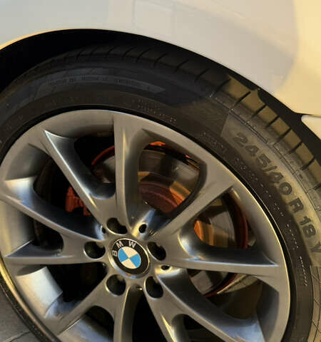 Белый БМВ 3 Серия, объемом двигателя 2 л и пробегом 225 тыс. км за 12000 $, фото 12 на Automoto.ua