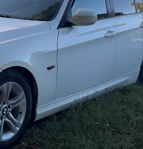 Білий БМВ 3 Серія, об'ємом двигуна 2 л та пробігом 2 тис. км за 9499 $, фото 12 на Automoto.ua