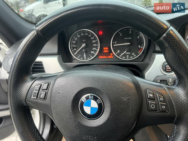 Білий БМВ 3 Серія, об'ємом двигуна 2 л та пробігом 229 тис. км за 11800 $, фото 10 на Automoto.ua