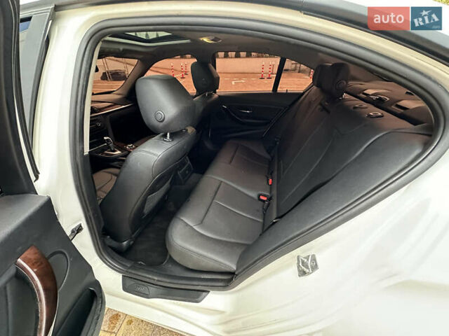 Белый БМВ 3 Серия, объемом двигателя 2 л и пробегом 204 тыс. км за 9850 $, фото 14 на Automoto.ua