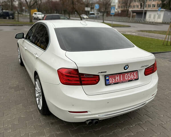 Белый БМВ 3 Серия, объемом двигателя 2 л и пробегом 196 тыс. км за 12900 $, фото 5 на Automoto.ua