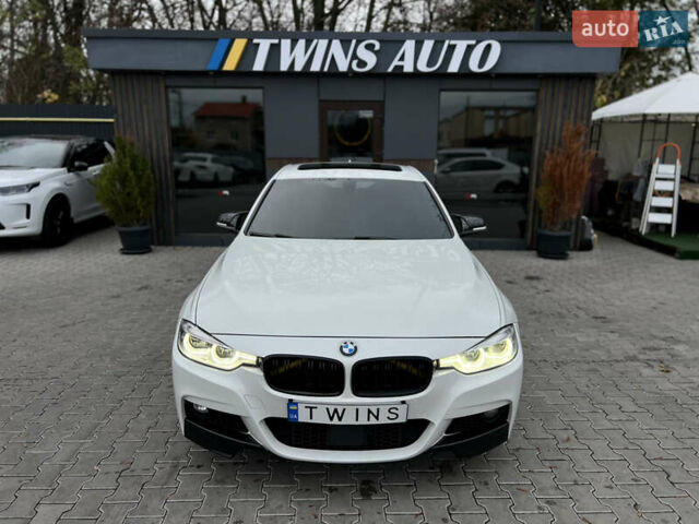 Белый БМВ 3 Серия, объемом двигателя 2 л и пробегом 191 тыс. км за 13900 $, фото 13 на Automoto.ua