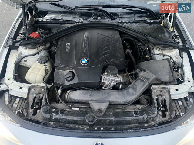 Білий БМВ 3 Серія, об'ємом двигуна 3 л та пробігом 198 тис. км за 14500 $, фото 23 на Automoto.ua