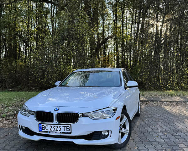 Белый БМВ 3 Серия, объемом двигателя 2 л и пробегом 141 тыс. км за 14400 $, фото 2 на Automoto.ua
