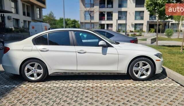 Белый БМВ 3 Серия, объемом двигателя 2 л и пробегом 159 тыс. км за 12500 $, фото 1 на Automoto.ua