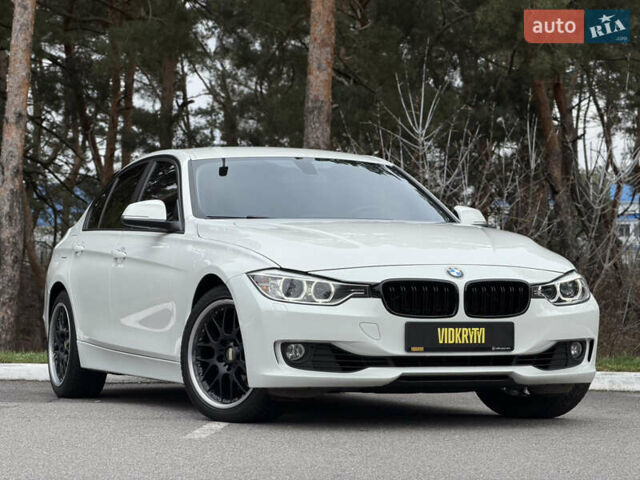 Білий БМВ 3 Серія, об'ємом двигуна 2 л та пробігом 106 тис. км за 13350 $, фото 6 на Automoto.ua