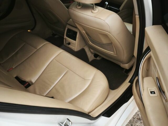 Белый БМВ 3 Серия, объемом двигателя 2 л и пробегом 222 тыс. км за 10700 $, фото 15 на Automoto.ua