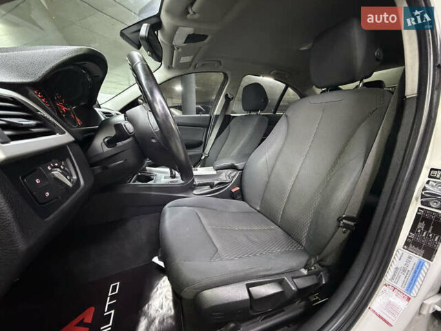 БМВ 3 Серія 2012 у Одесі на Automoto.ua Білий БМВ 3 Серія, об'ємом двигуна 2 л та пробігом 420 тис. км за 10900 $, фото 16 на Automoto.ua