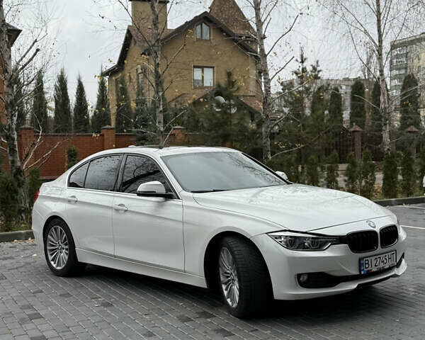 Белый БМВ 3 Серия, объемом двигателя 2 л и пробегом 286 тыс. км за 10400 $, фото 7 на Automoto.ua